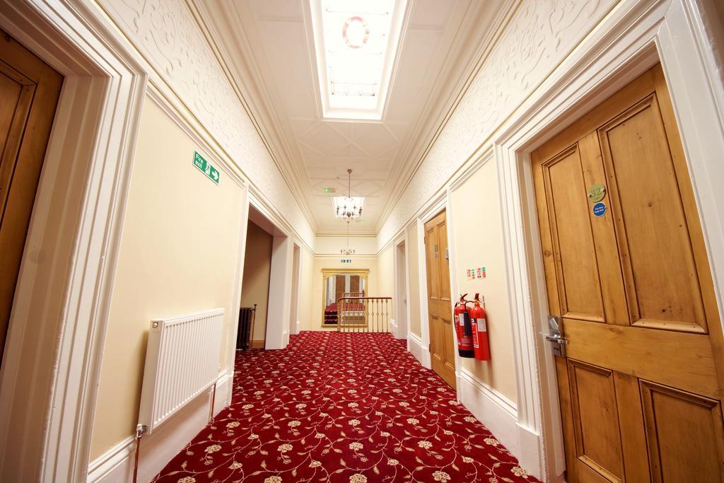 Edgerton Hotel Huddersfield Exterior foto