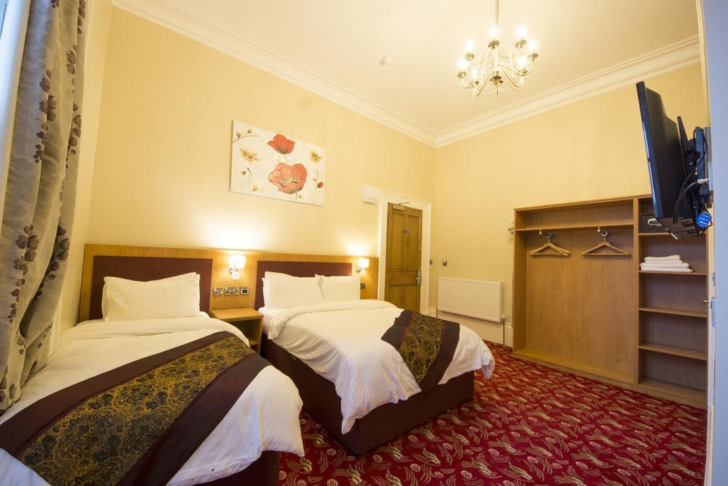 Edgerton Hotel Huddersfield Exterior foto