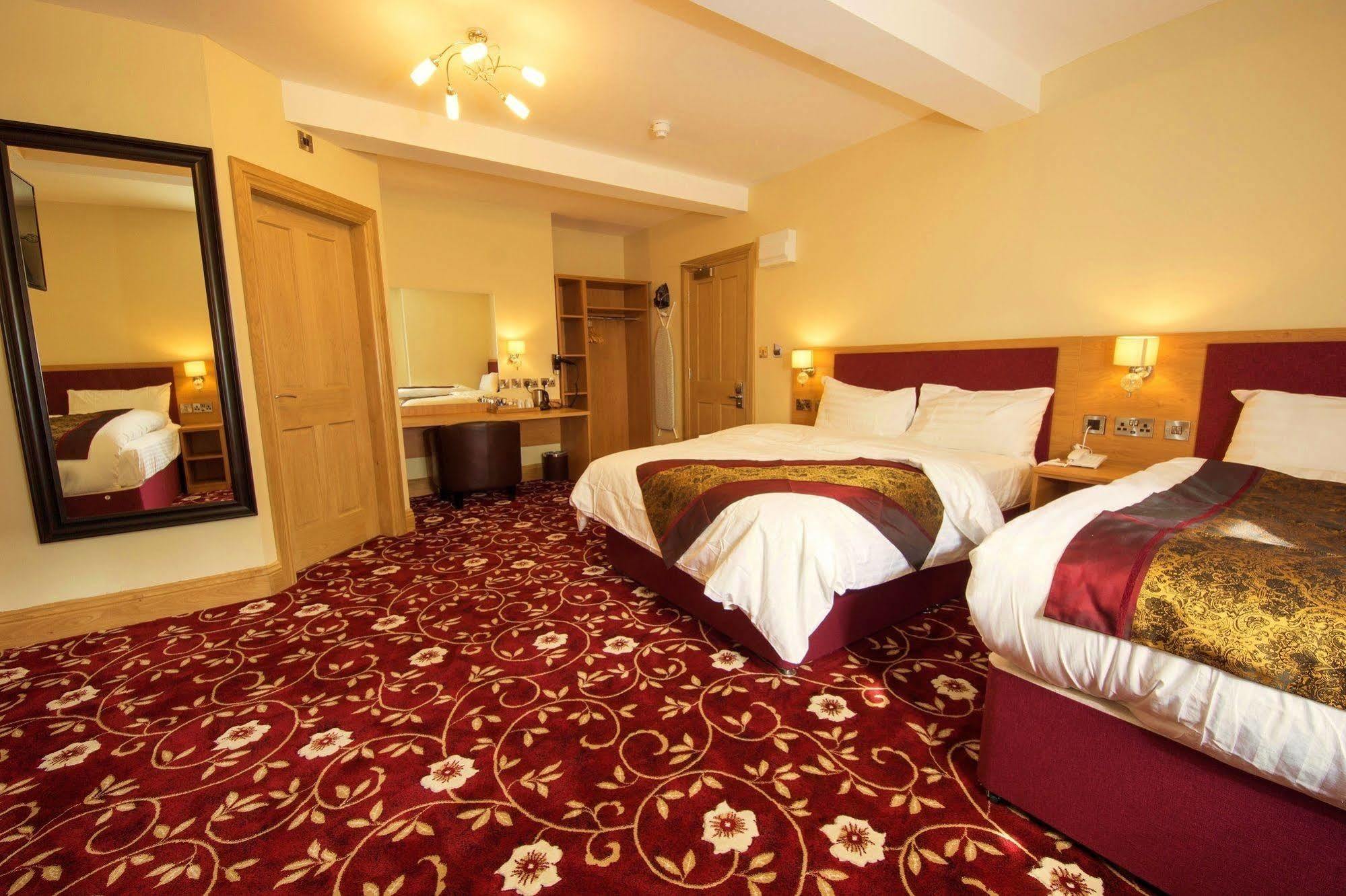 Edgerton Hotel Huddersfield Exterior foto