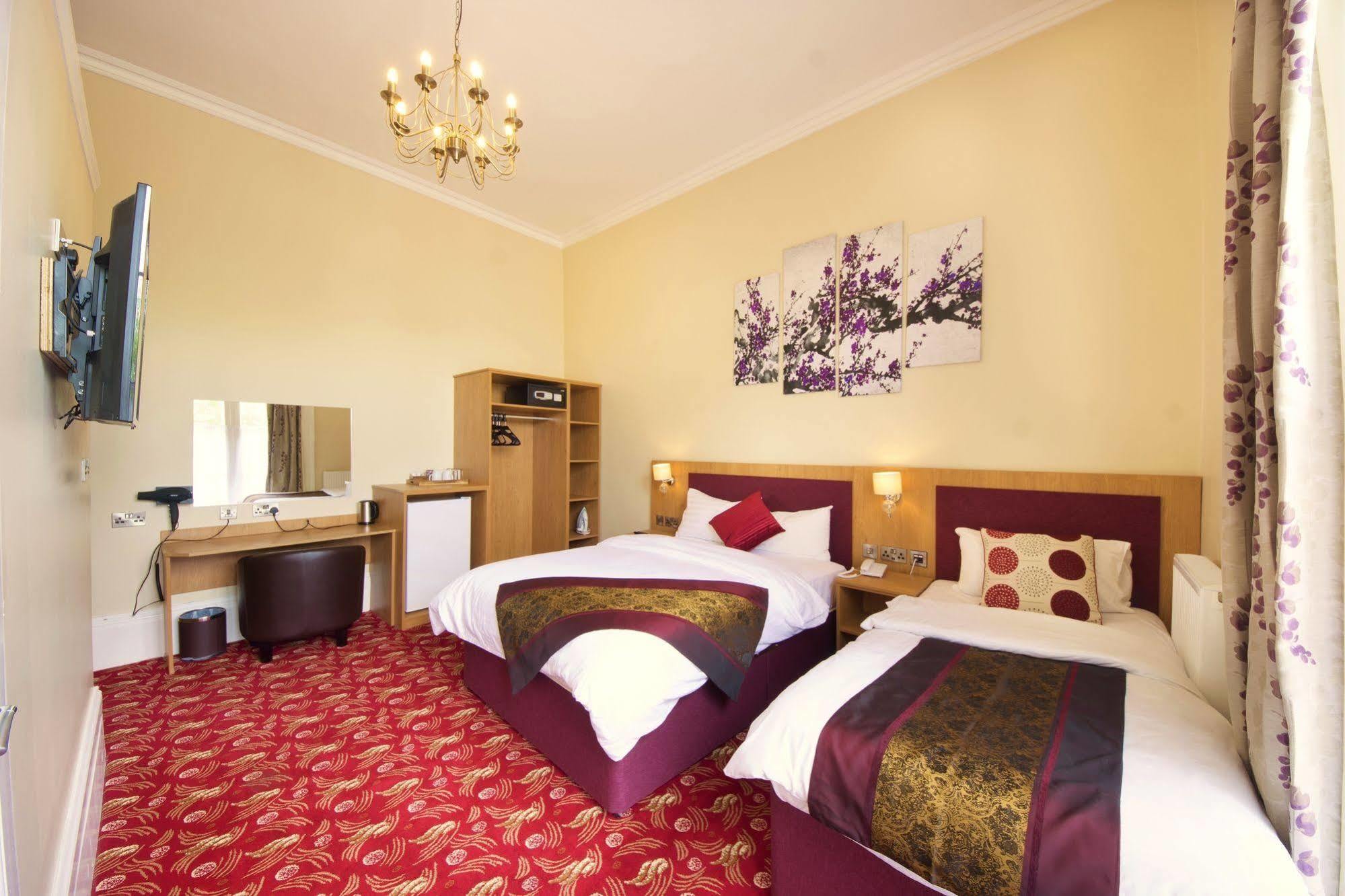Edgerton Hotel Huddersfield Exterior foto